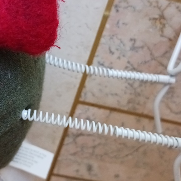 Rockin' Birds'  W/ Knit Hat & Scarf By Valeri/Qvc...Set Of 2....New - Picture 6 of 16